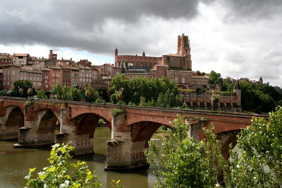  The town of Albi 