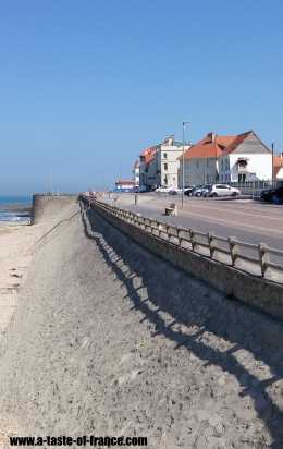 Ambleteuse beach road