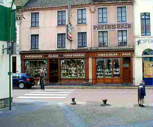 Hesdin France town centre