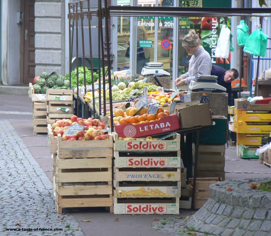  Villedieu les Poeles market France