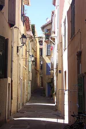 Antibes street picture