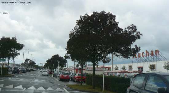 auchan supermarket near Boulogne sur mer picture