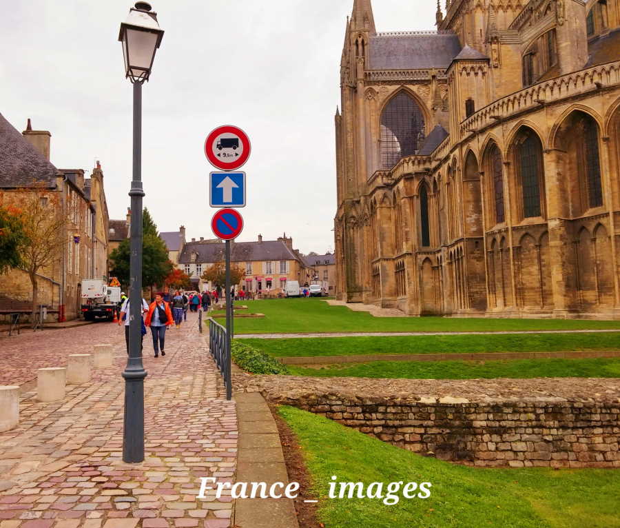  Bayeux Cathedral   