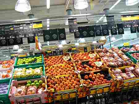 fresh fruit in supermarket picture