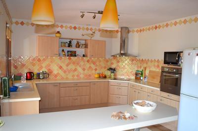 Kitchen from breakfast bar