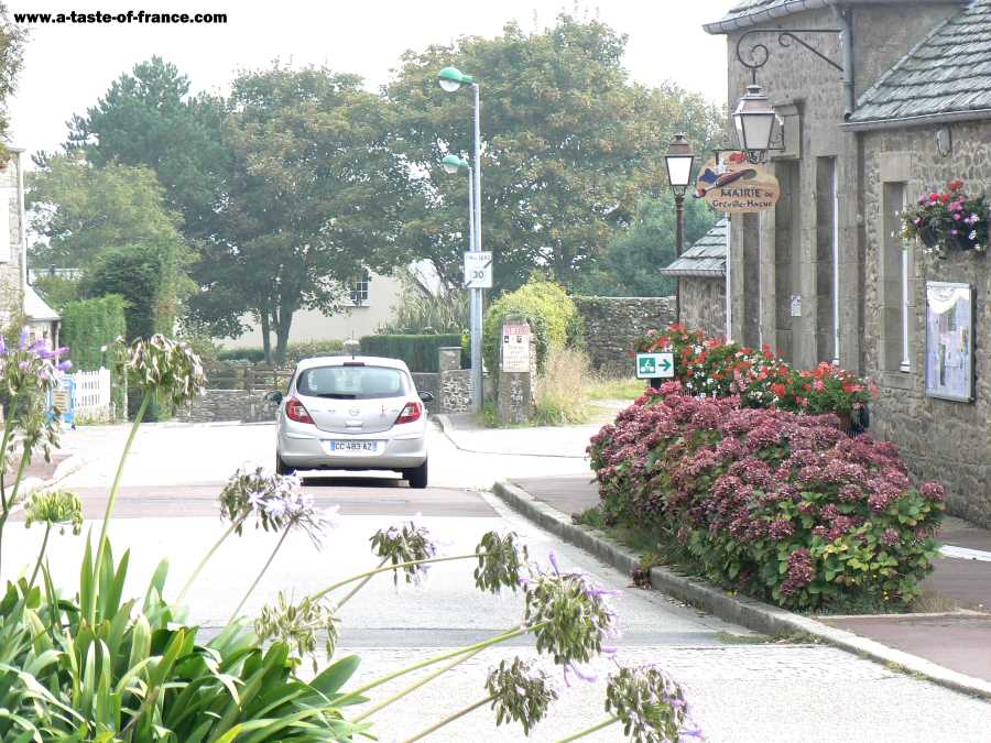 The village of Greville Hague