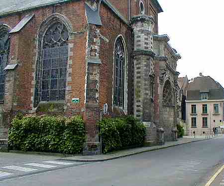 Hesdin a town in Northern France photos and information of our stay