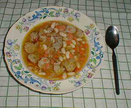picture of sausage and bean soup recipe