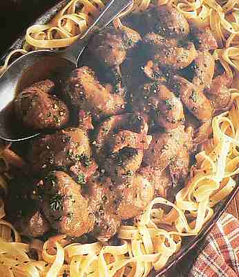 Lambs kidneys in Burgundy picture