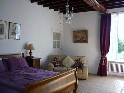  large en-suite bedroom