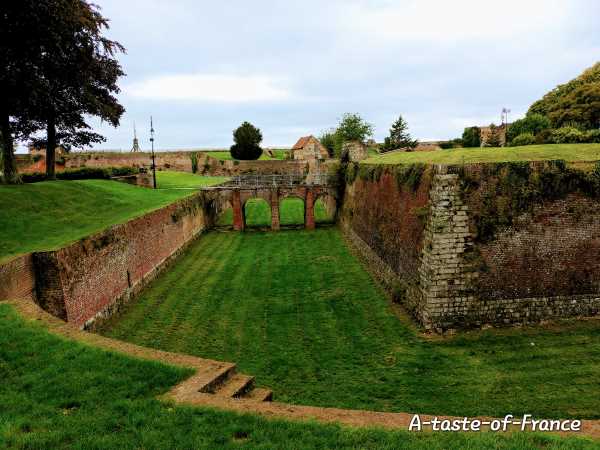 the citadel gate picture