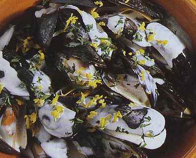 Mussels in lemon cream picture