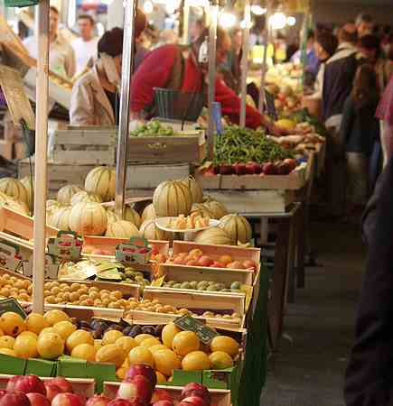 Nantes market picture