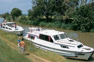 Narbonne boat hire