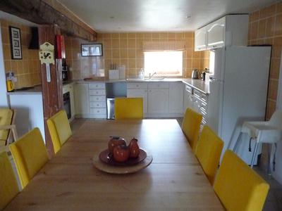 The well equiped kitchen/diner