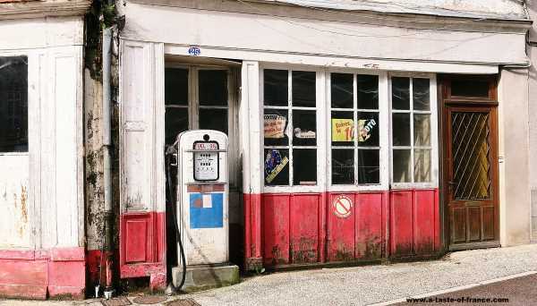 Petrol pump France picture