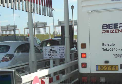 Pont Normandie toll box