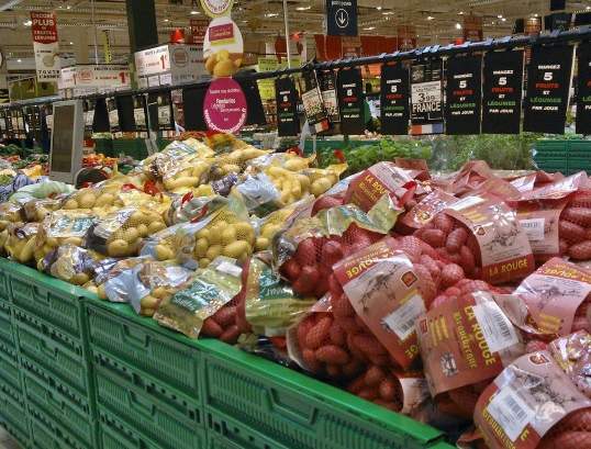 potatoes in supermarket-France picture