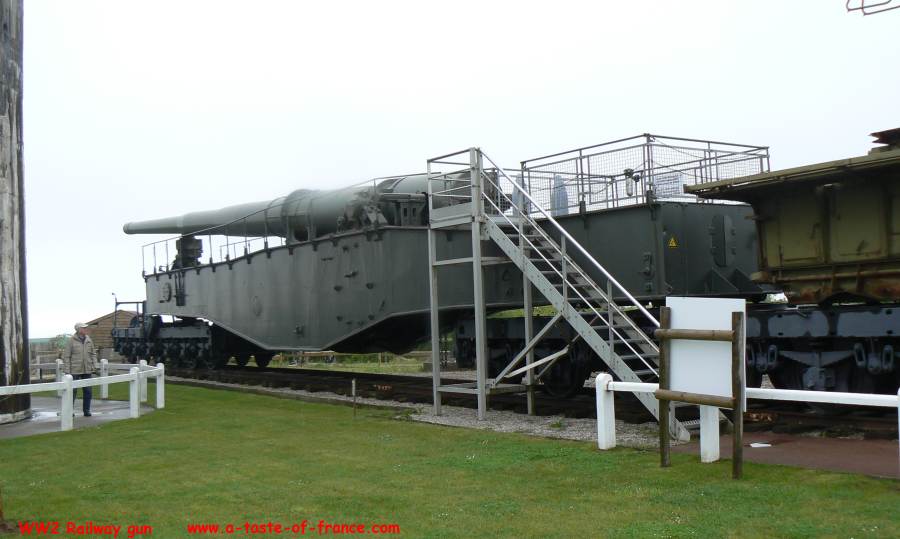 Railway gun at Batterie Todt