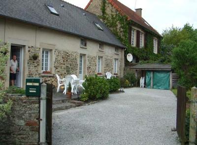 Restored Terraced stone cottage 