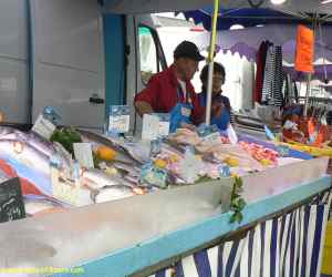Roscoff fish stall 