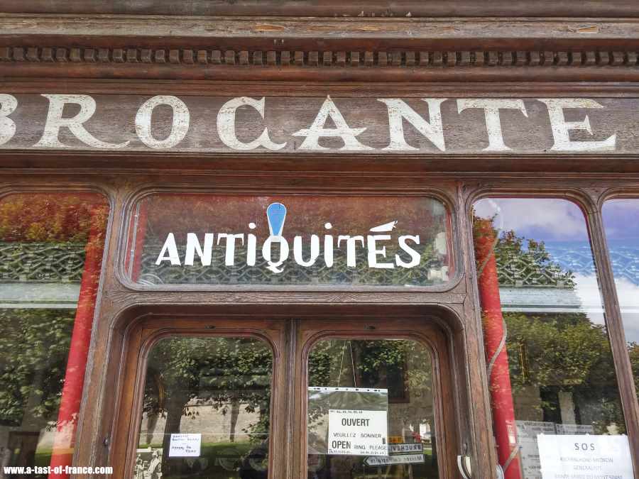 Antique shop  Sainte Marie du Mont