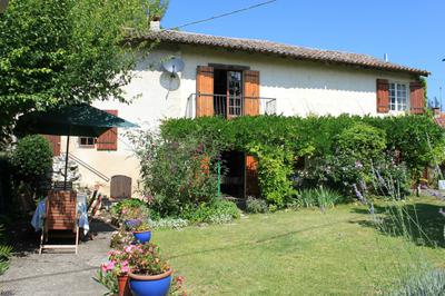 A sunny welcoming house in the Gironde