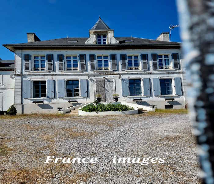 Saint Josse
</center>
<div class=