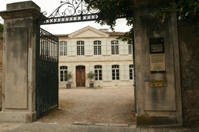 The historic Hotel de Gensac