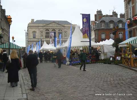  Boulogne Christmas market stall picture 