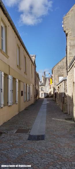  Port en Bessin huppain