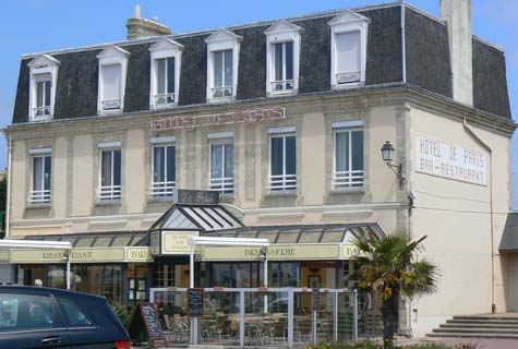 Courseulles sur Mer hotel de Paris France Calvados  Normandy 