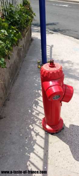 Fire-hydrant  Normandy