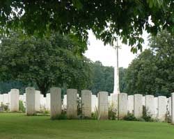 Guillemont Cemetery picture 