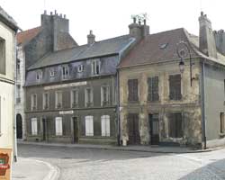 montreuil sur mer street picture 4 