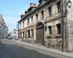montreuil sur mer street 5 picture 