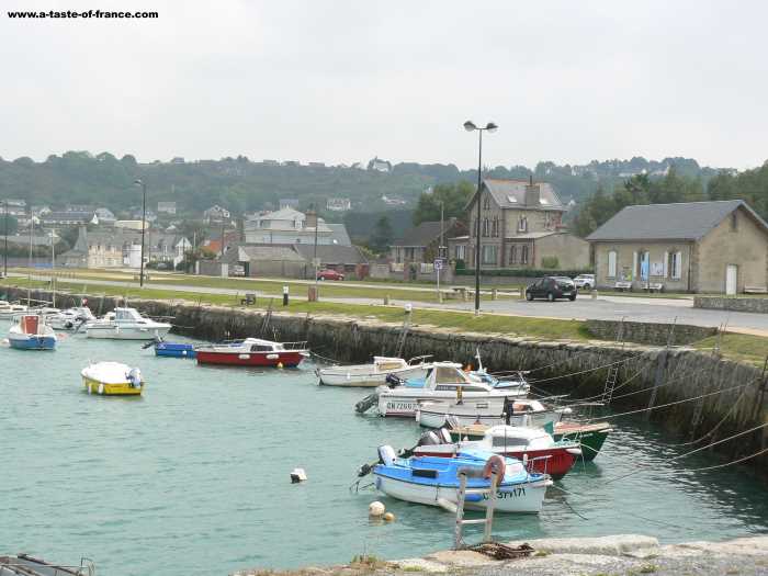 Port du Becquet  village in Normandy 