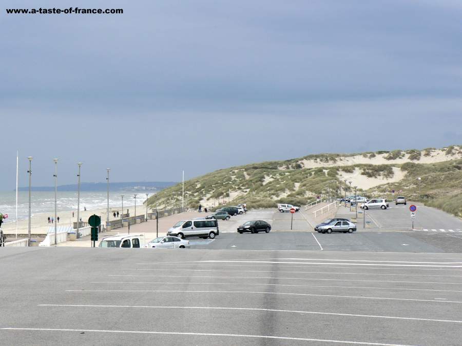 StellaPlage French seaside town,photos and guide